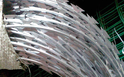 不銹鋼刀片刺繩使用在哪？